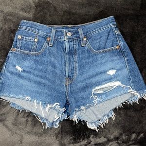 Levi’s 501 shorts
